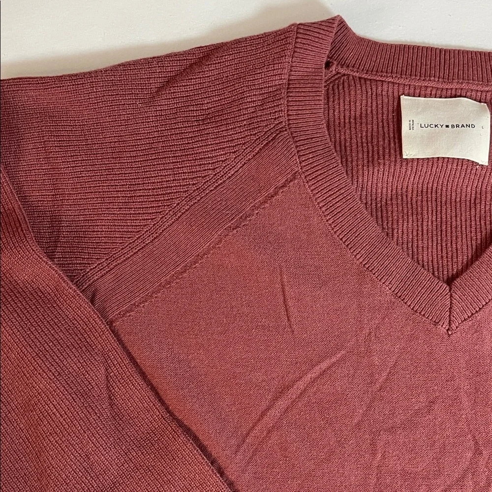 Lucky Brand neck design
